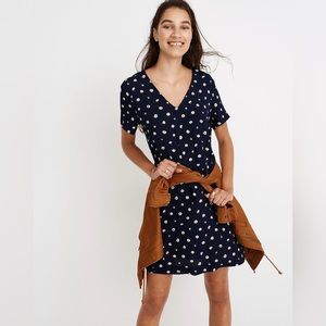 Madewell Lightweight & Breezy Button-Back Easy Navy Blue Dress in Daisy Dots XXS